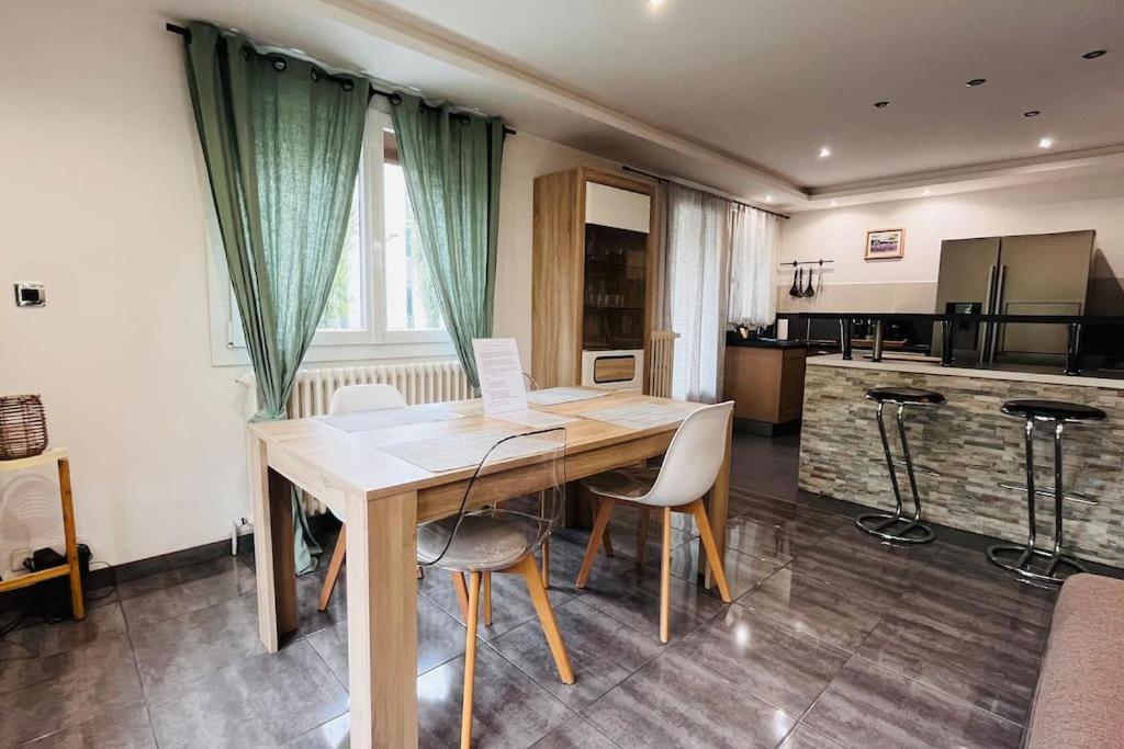 Appartement Proche Centre Ville Avec Parking Gratuit 안시 외부 사진
