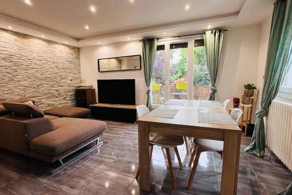 Appartement Proche Centre Ville Avec Parking Gratuit 안시 외부 사진